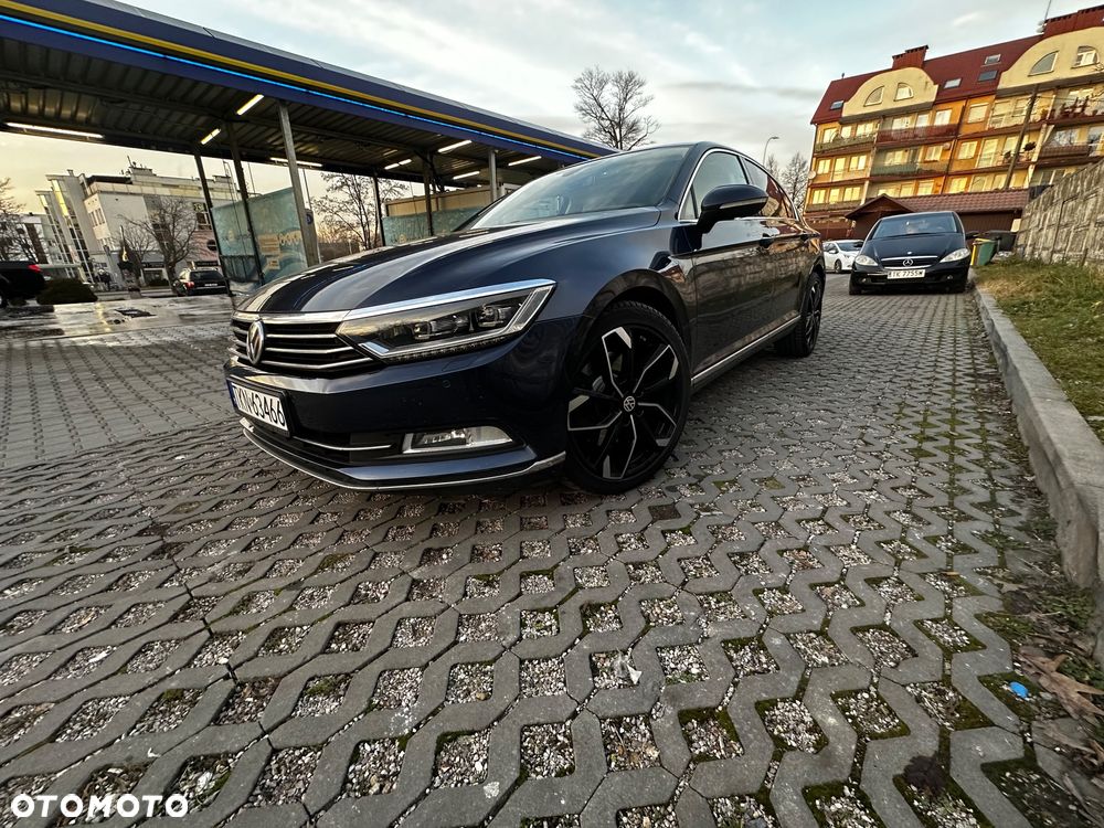 Volkswagen Passat - 11