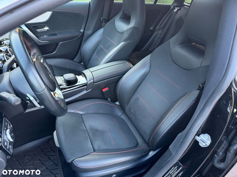 Mercedes-Benz CLA 200 d 8G-DCT AMG Line - 11