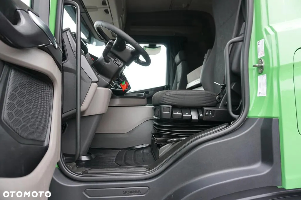 Scania / G 410 / EURO 6 / ACC / PEŁNY ADR / RETARDER - 24