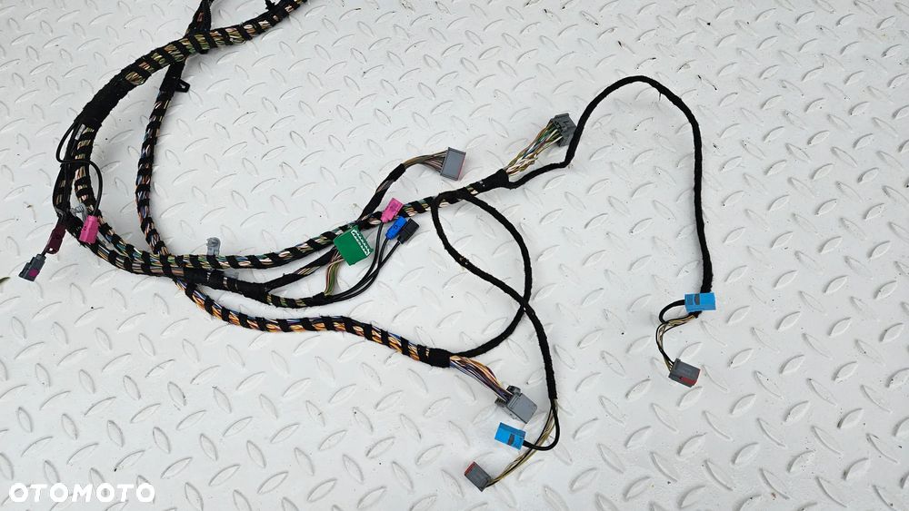 Jaguar XJ 351 Instalacja lewa komory bagażnika Wiązka tył lewy Przewody wzmacniacza Telewizorów  AW93-18C951-FG - 5