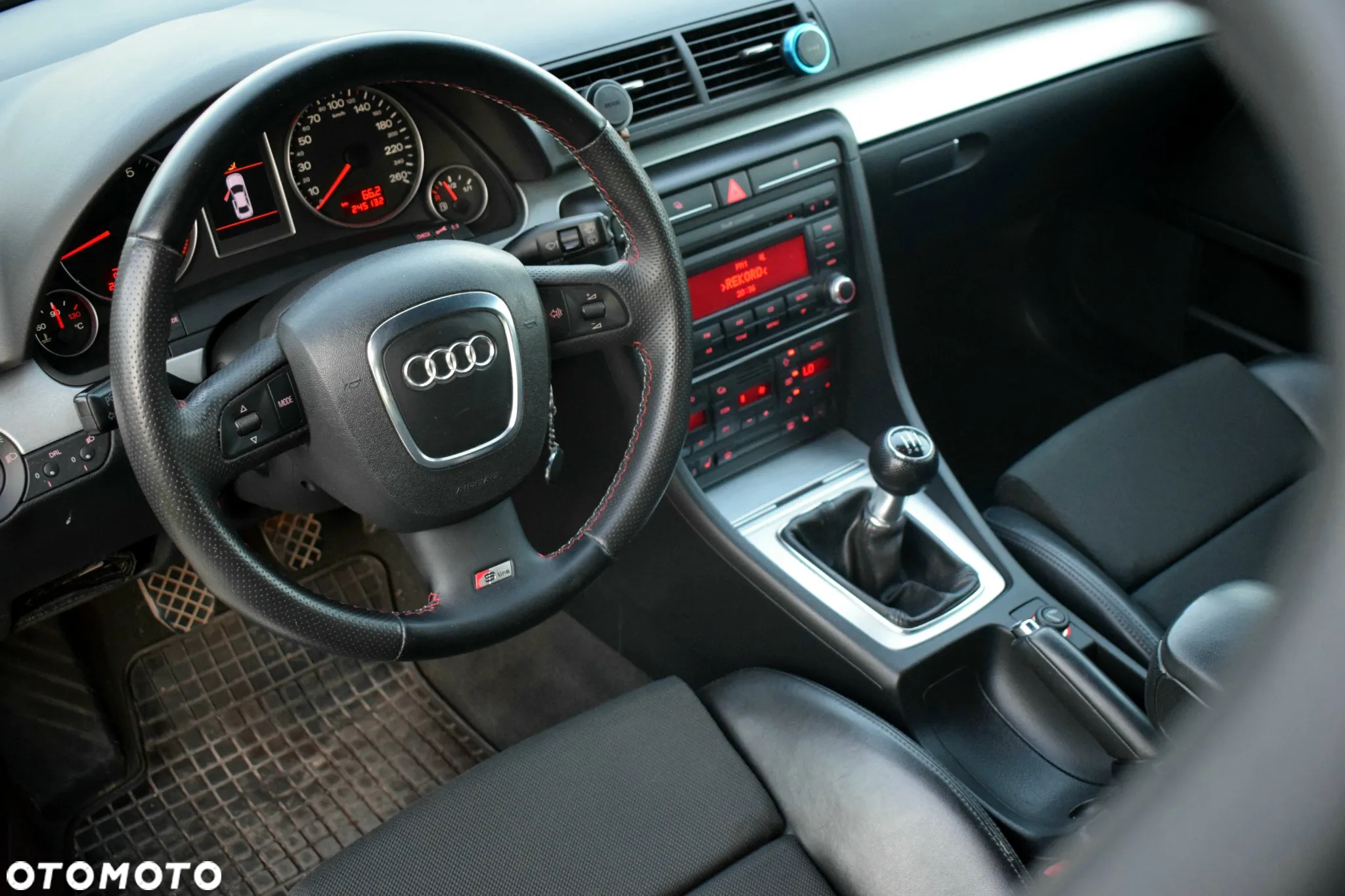 Audi A4 - 18