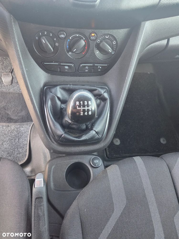 Ford Transit Connect Long - 23