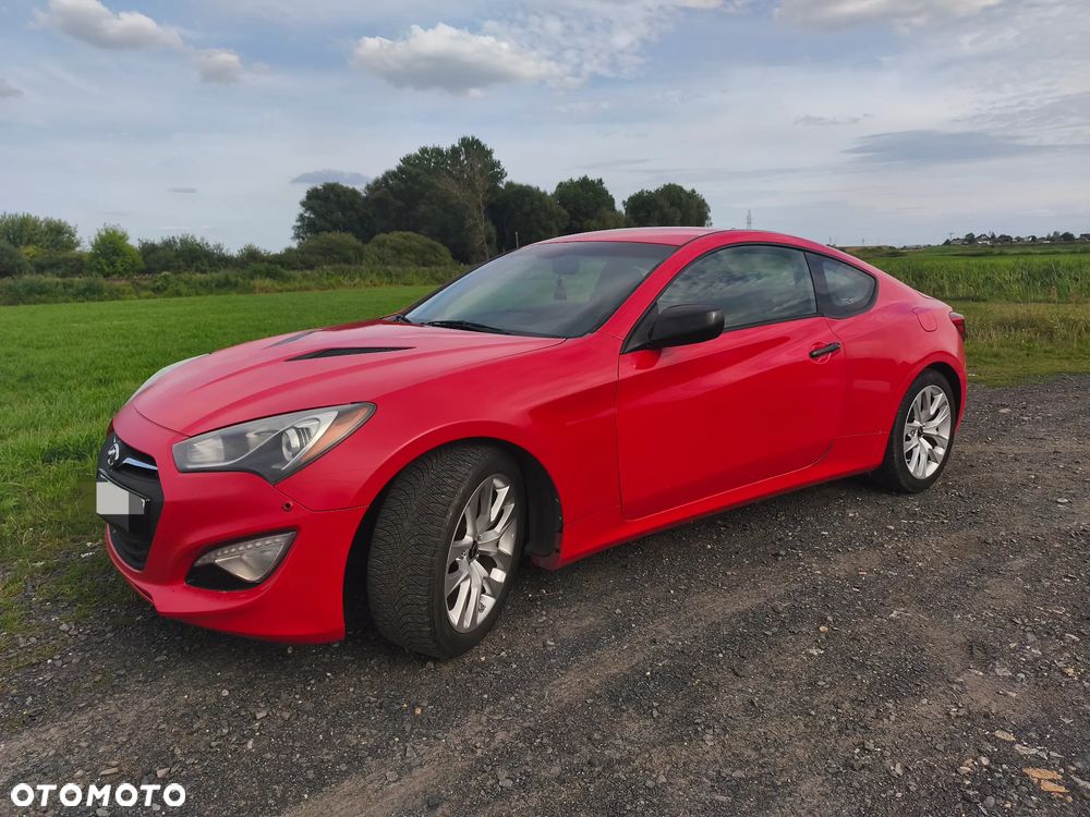 Hyundai Genesis Coupe - 6