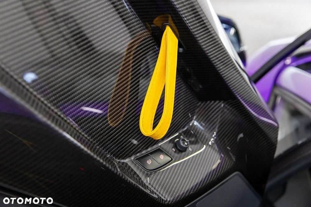 Lamborghini Aventador - 37