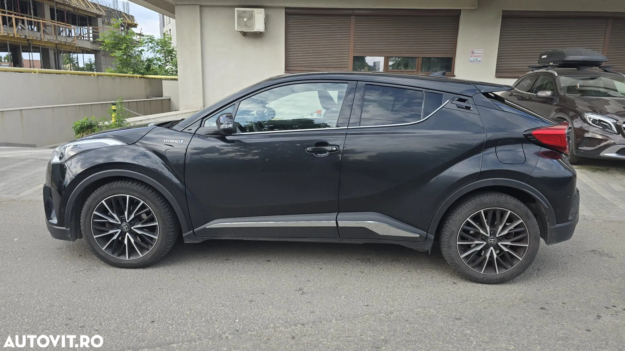 Toyota C-HR Hybrid Business-Edition - 3