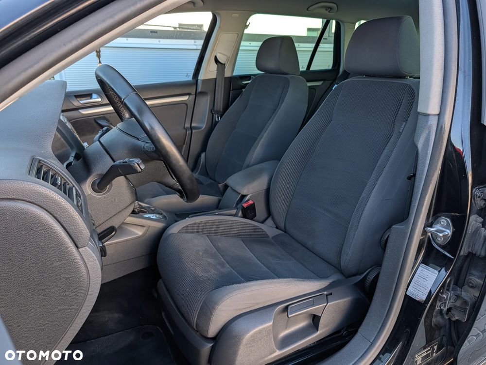 Volkswagen Golf 1.9 TDI DSG Comfortline - 6