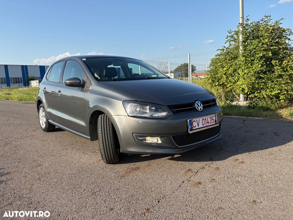 Volkswagen Polo - 2