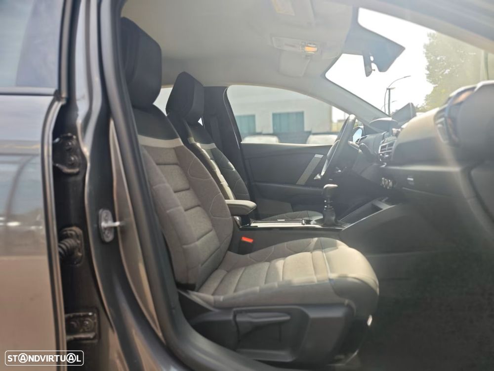 Citroën C4 1.2 PureTech Plus - 5