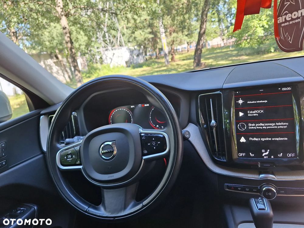 Volvo XC 60 D5 AWD Geartronic Inscription - 11