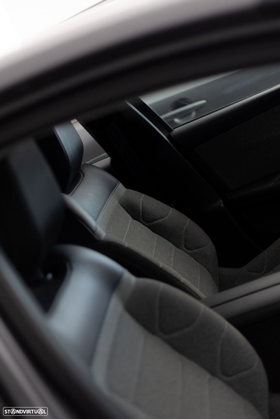 Citroën C5 X 1.2 PureTech Feel Business EAT8 - 36