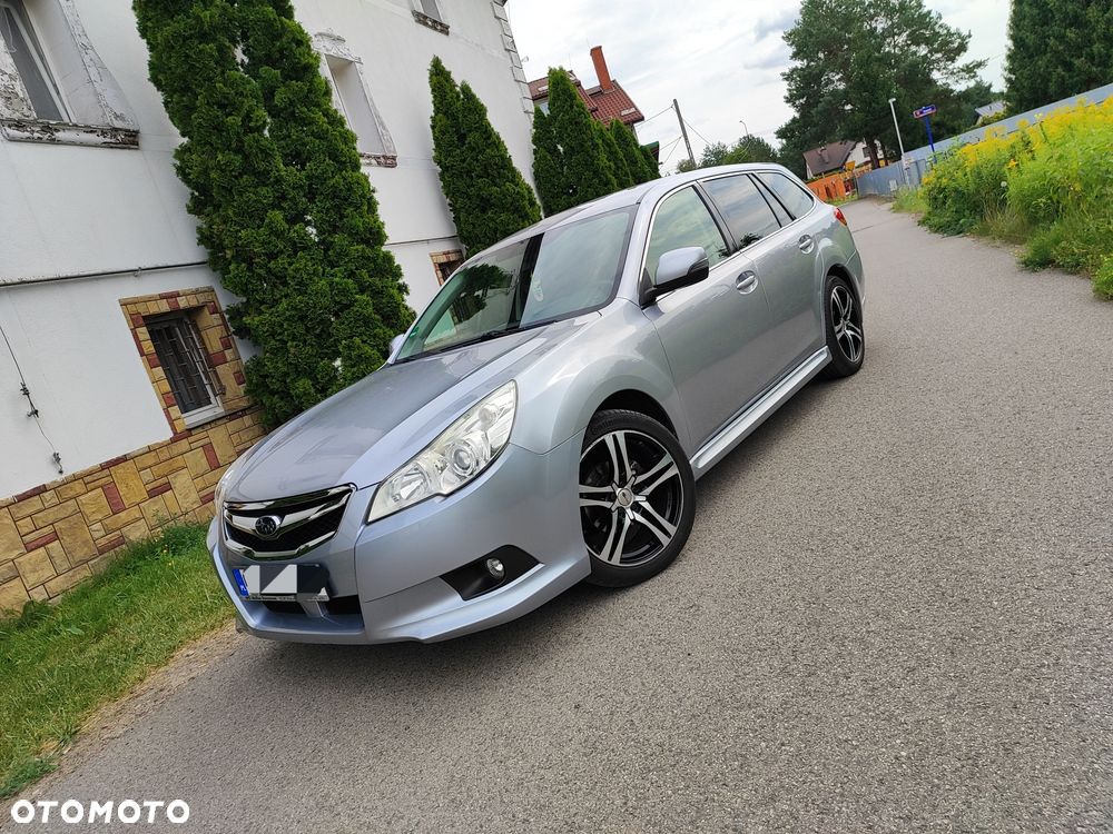 Subaru Legacy - 1