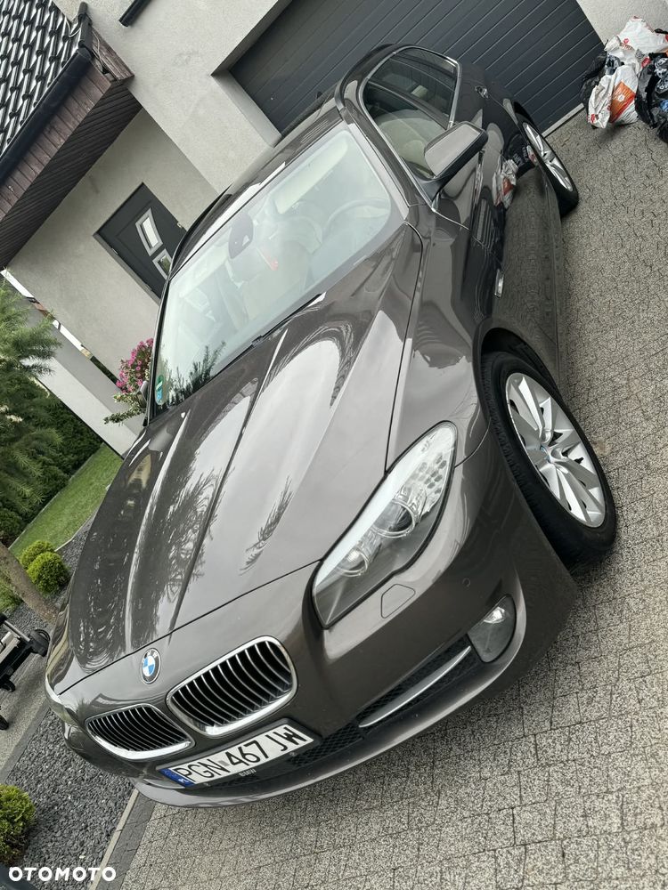 BMW Seria 5 525d - 5