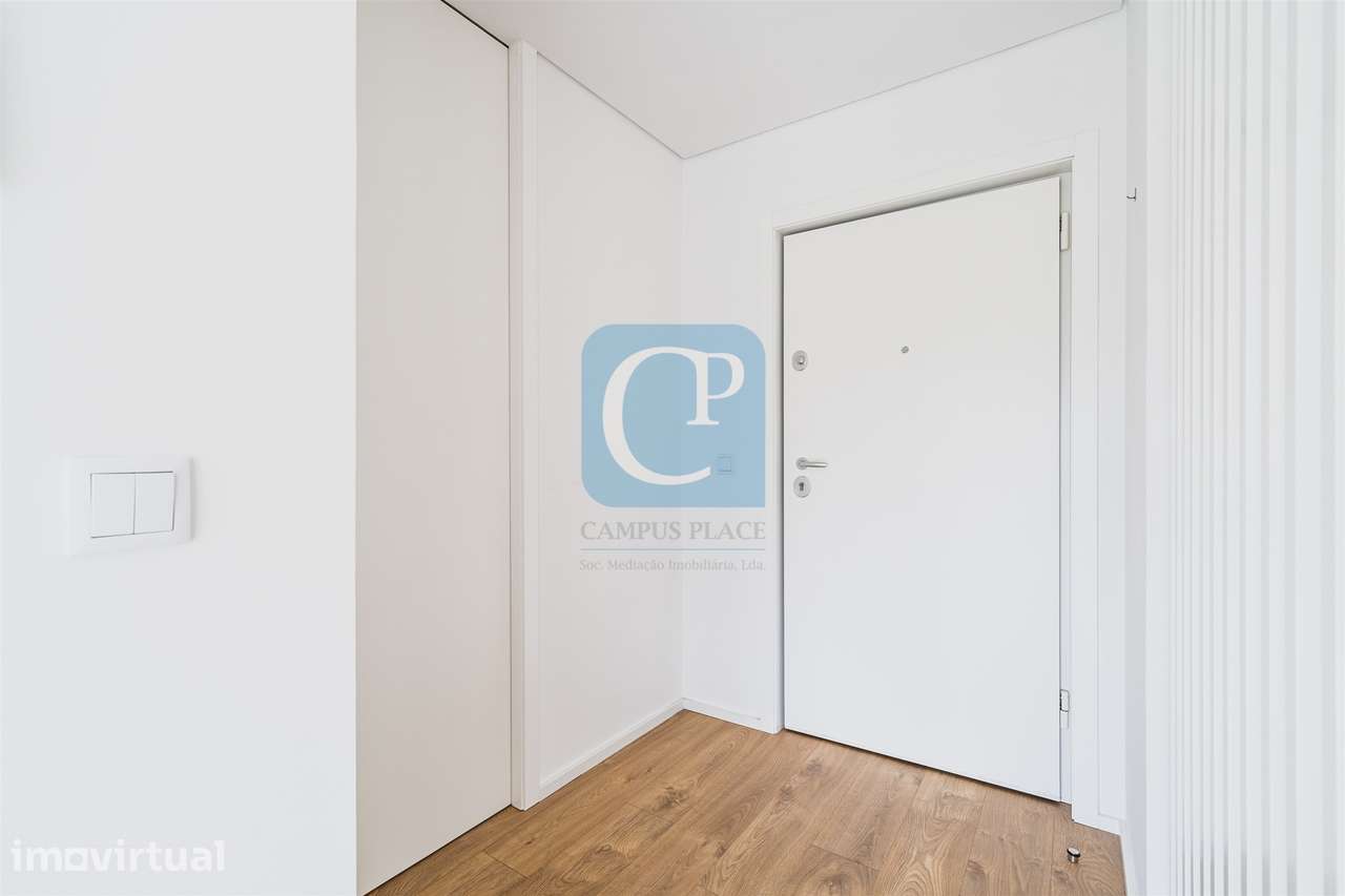 Apartamento T0Kit no Empreendimento Parque dos Sobreiros 1 - Grande imagem: 2/17
