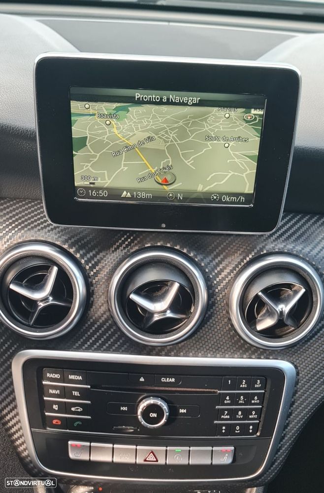 Mercedes-Benz A 200 CDI BE AMG Line - 26