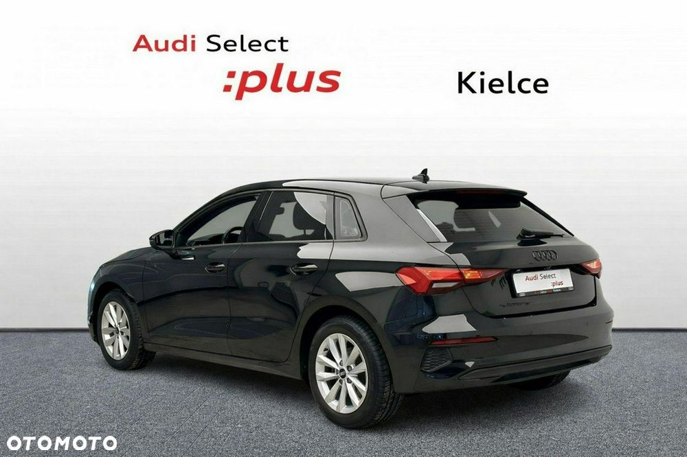 Audi A3 Sportback - 3