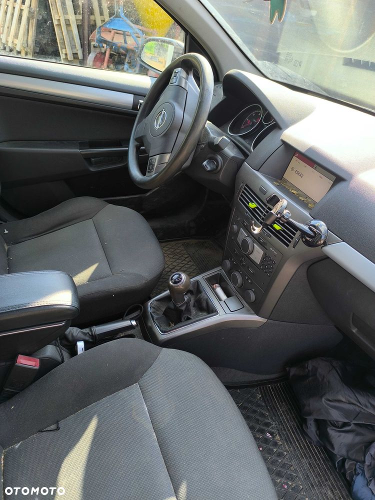 Opel Astra - 7