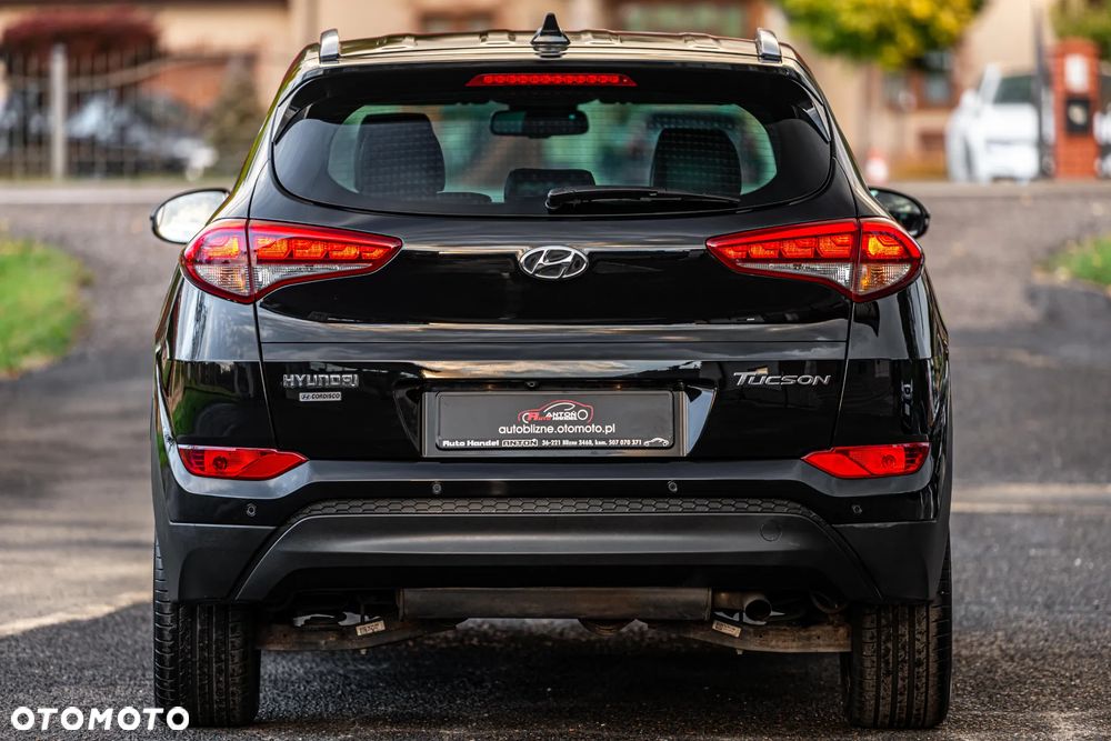 Hyundai Tucson blue 1.7 CRDi 2WD Style - 17