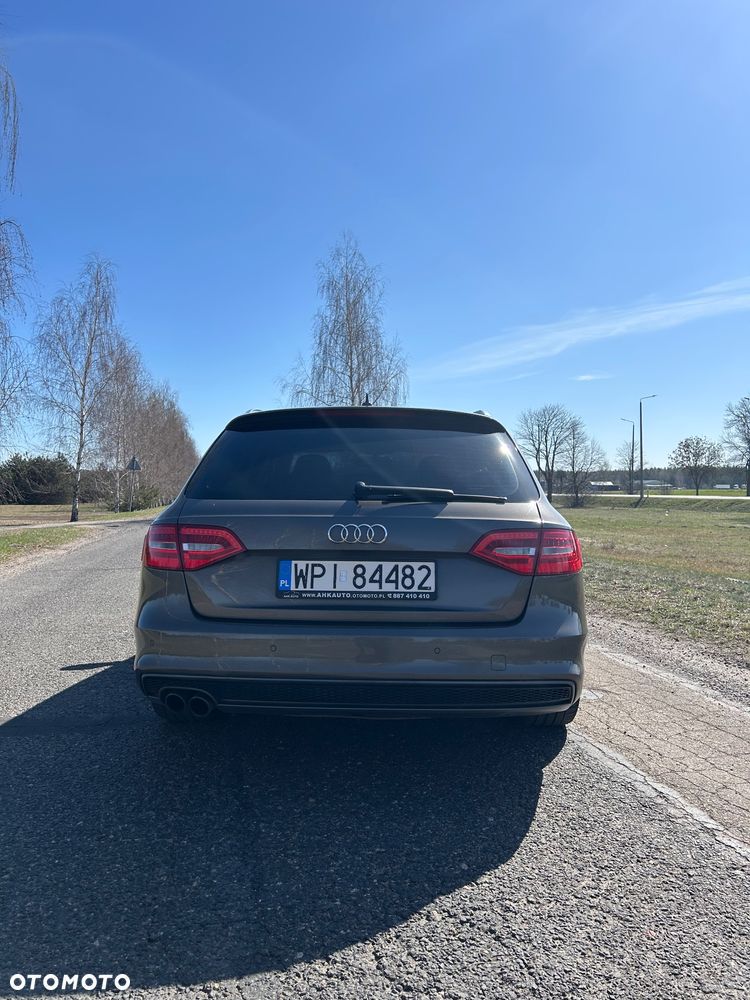 Audi A4 Avant 2.0 TDI Quattro S tronic - 7
