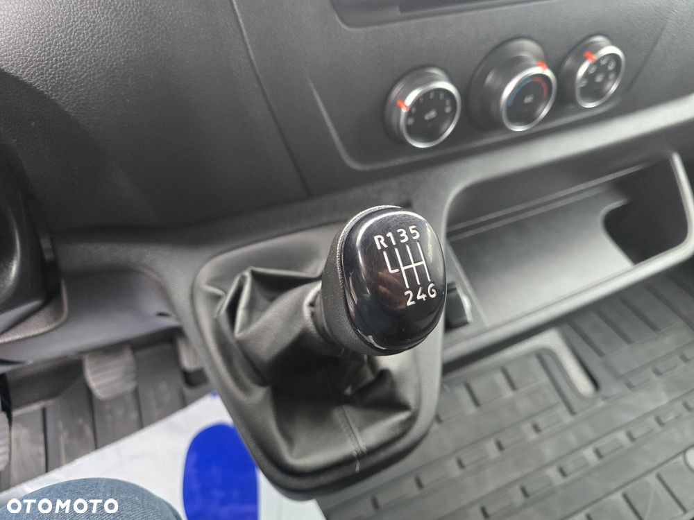 Nissan NV400 L3H2 - 4