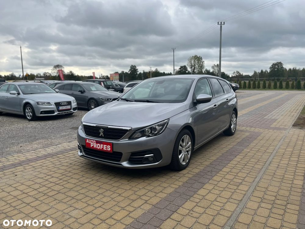 Peugeot 308 2020 photo 3