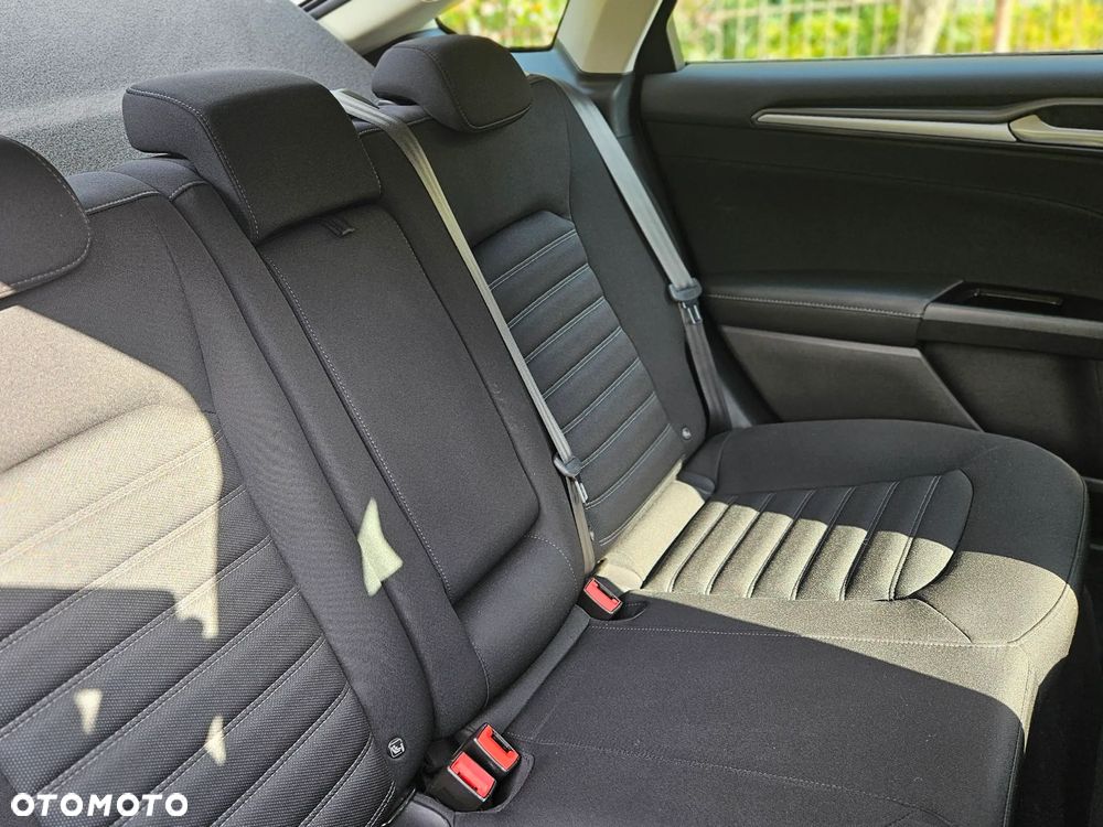 Ford Mondeo 1.5 EcoBoost Trend - 21