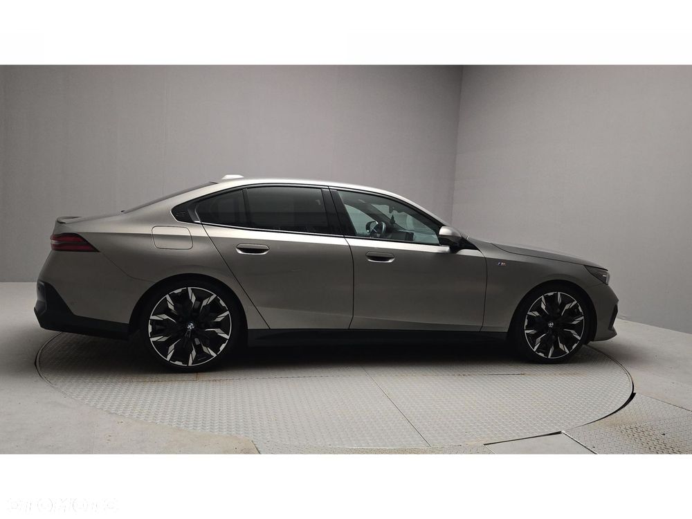 BMW Seria 5 - 6