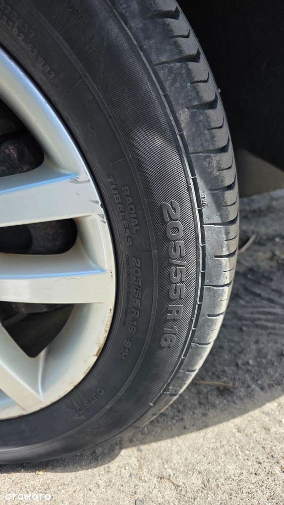 Volkswagen Caddy - 30