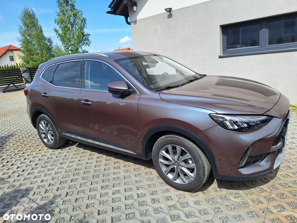 MG HS 1.5 T-GDI Excite DCT - 7