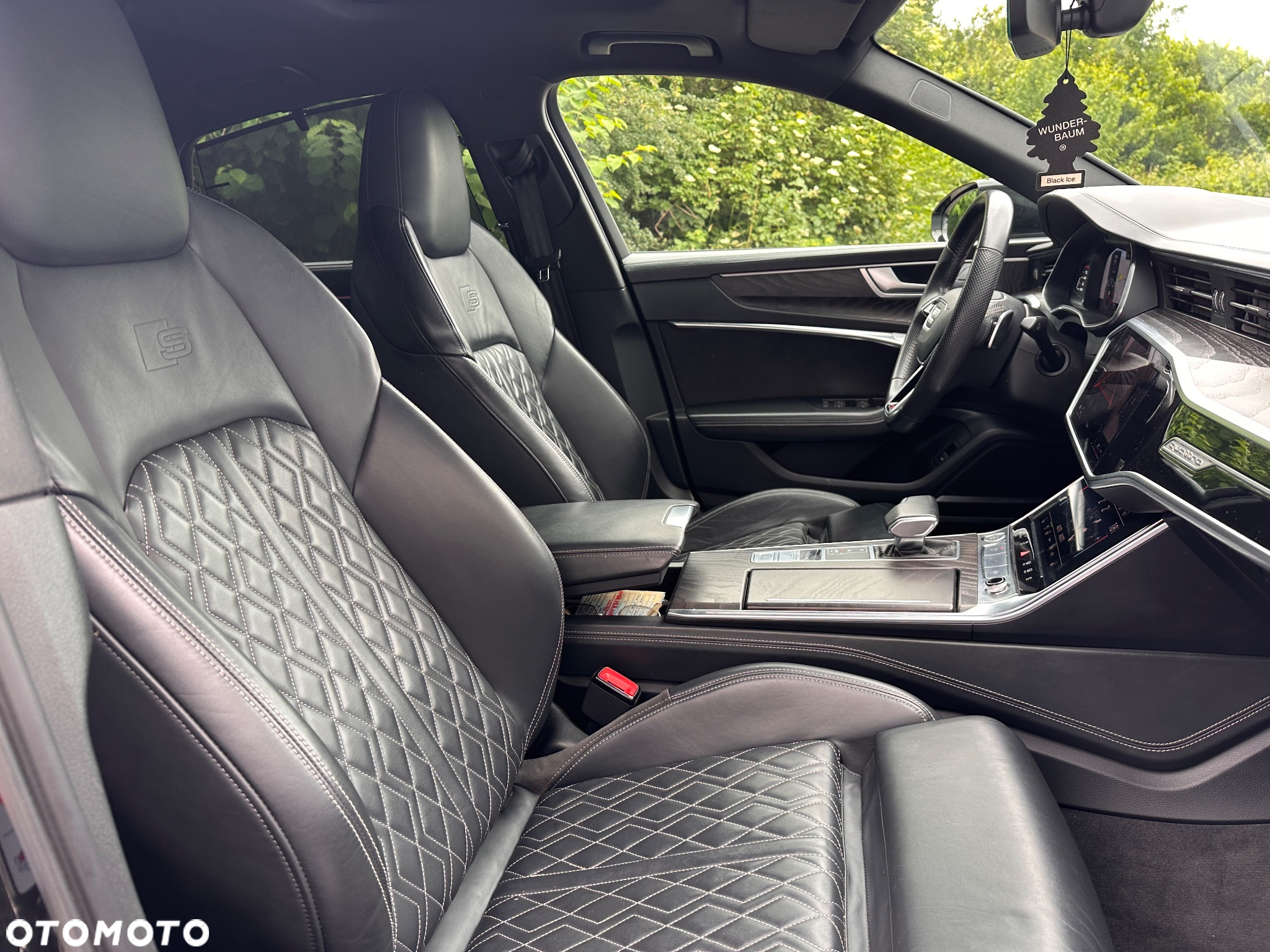 Audi A6 - 12