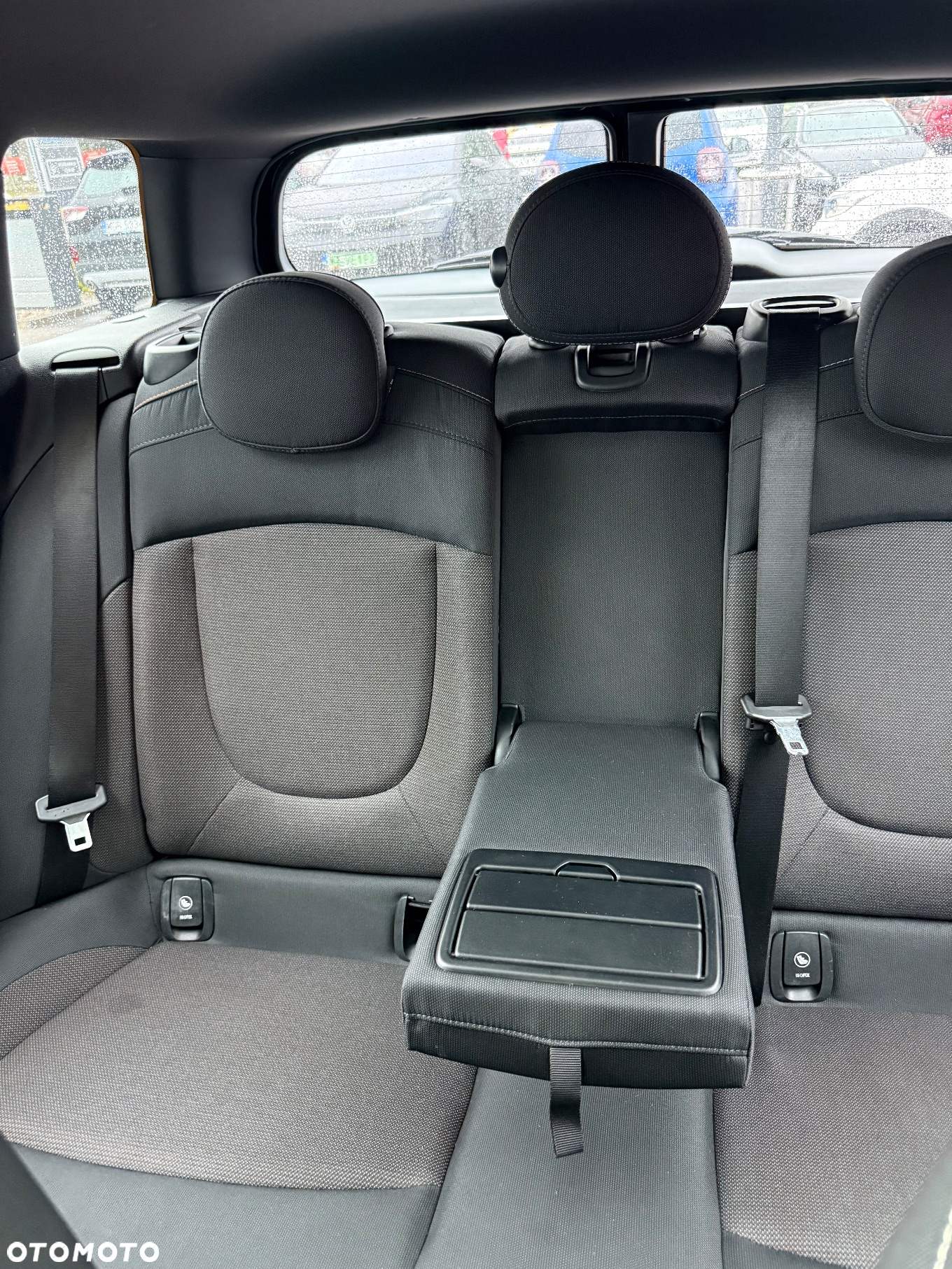 MINI Clubman Cooper D Essential Trim - 30