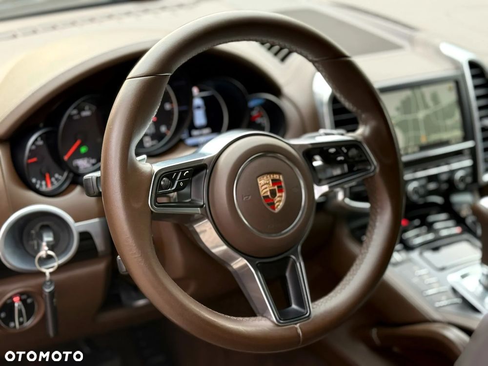 Porsche Cayenne Diesel - 18