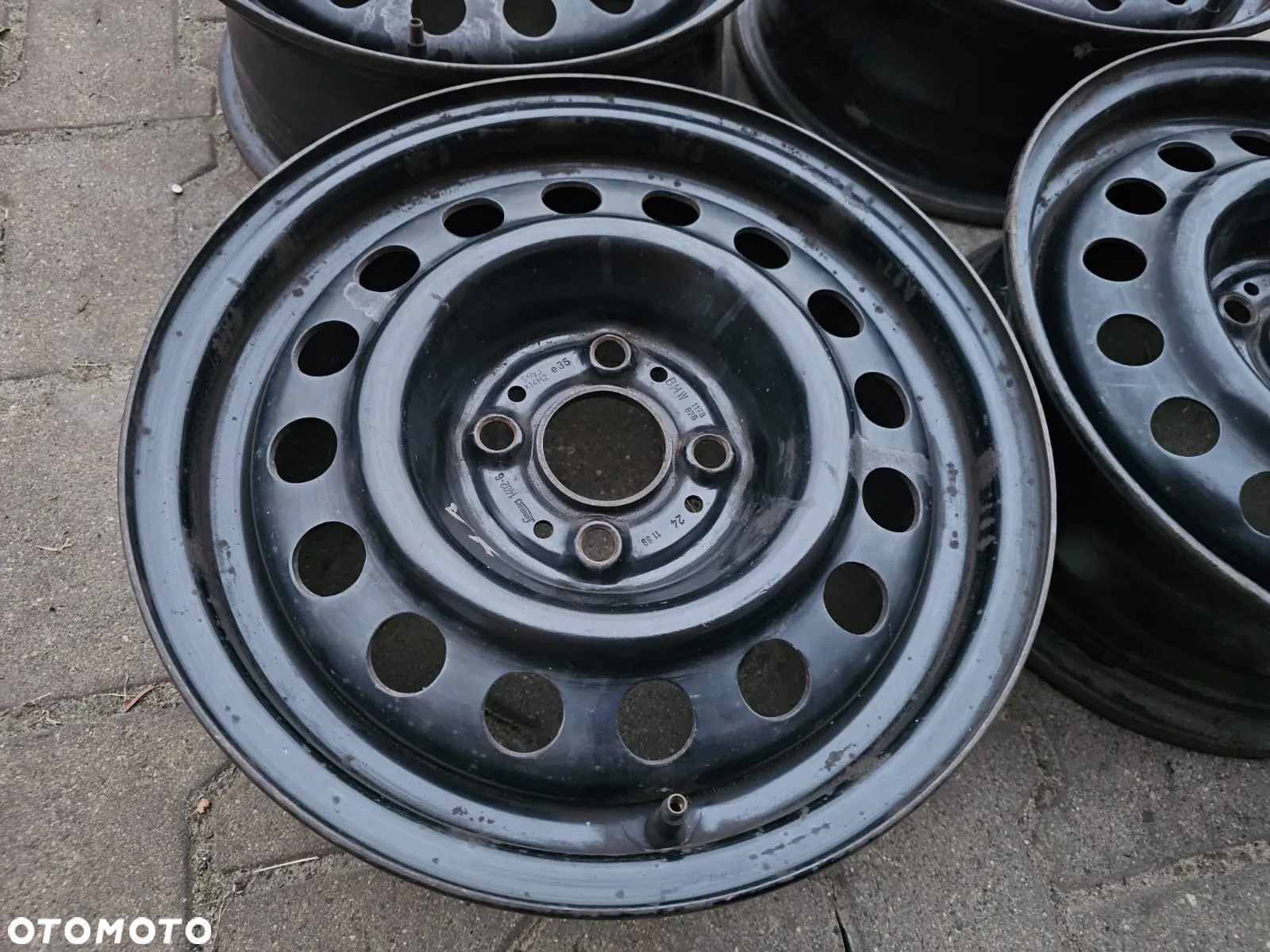 (S2) BMW OE E30 / 5,5Jx14 ET35 4x100 - 4