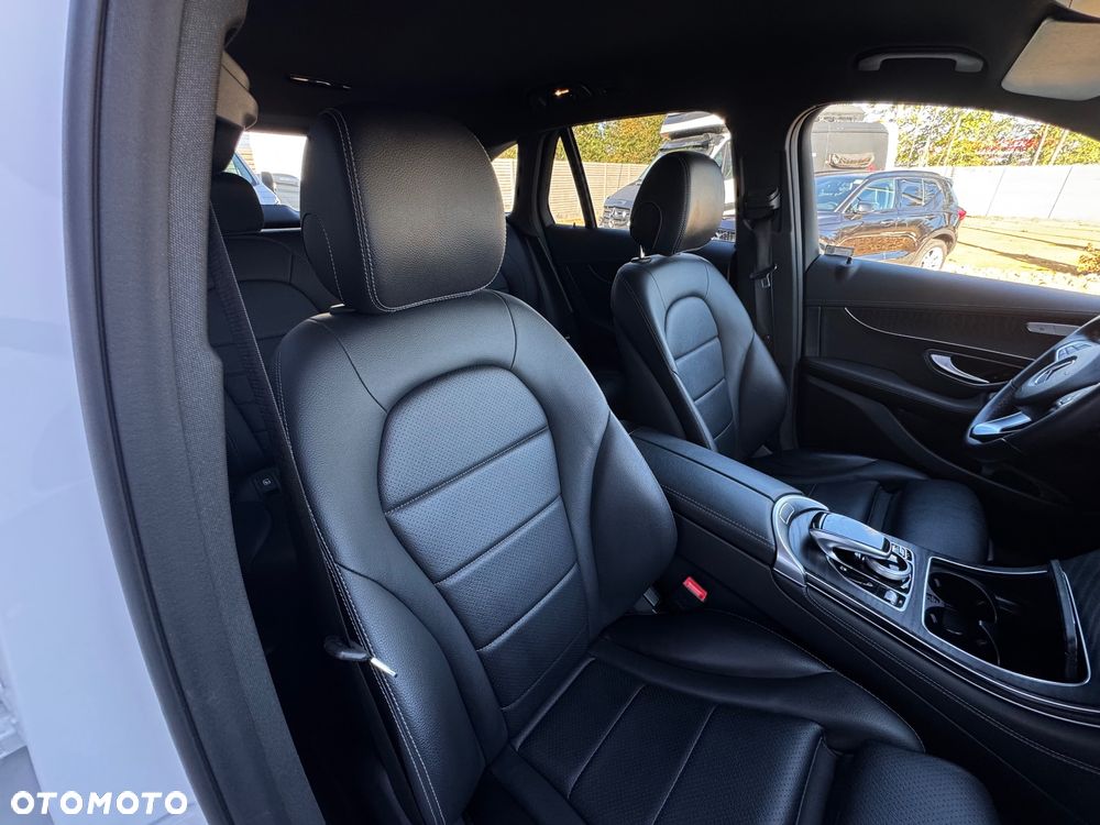 Mercedes-Benz GLC 220 d 4-Matic - 9
