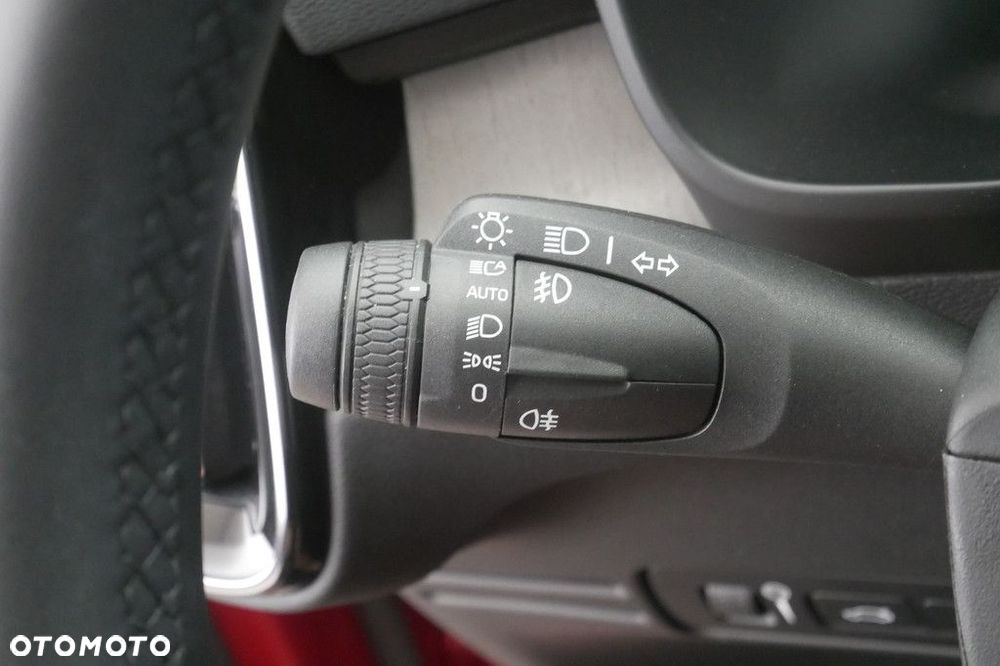 Volvo XC 40 - 28