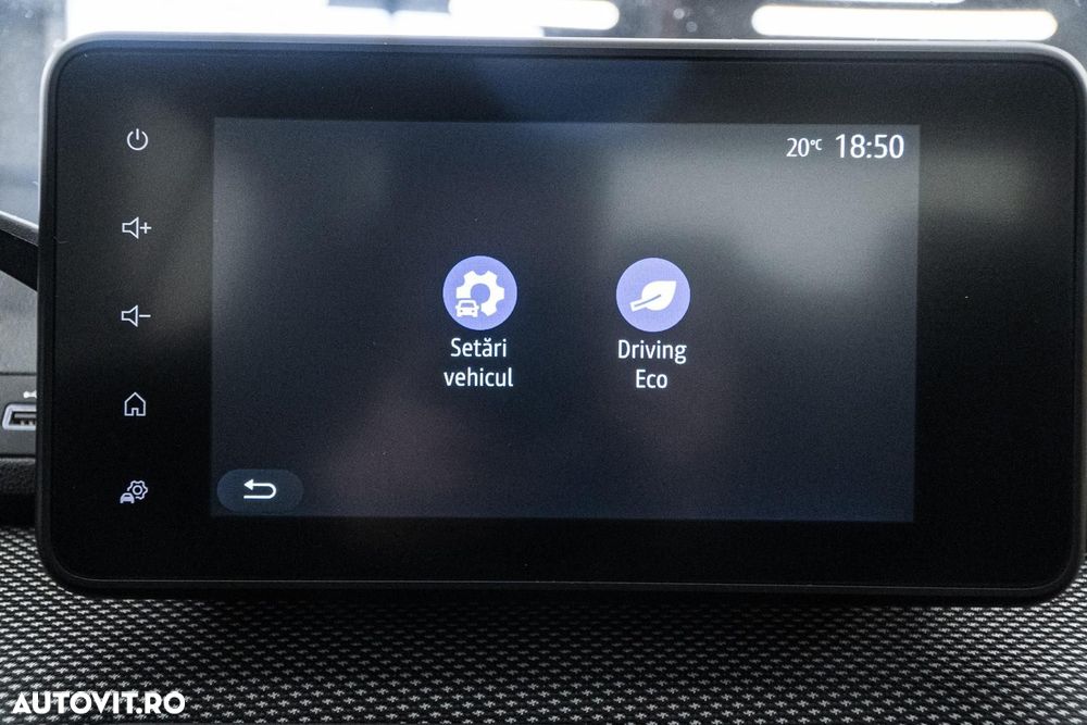 Dacia Logan TCe 90 MT6 Prestige - 28