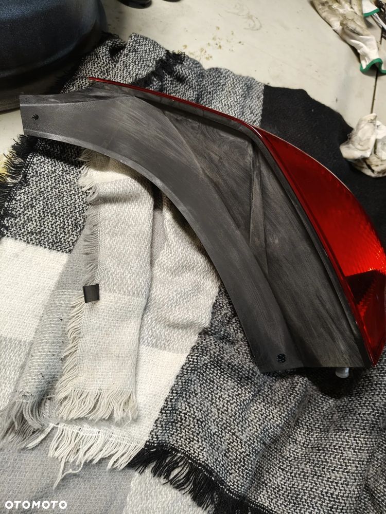 Renault Avantime lampa tylna lewa - 9