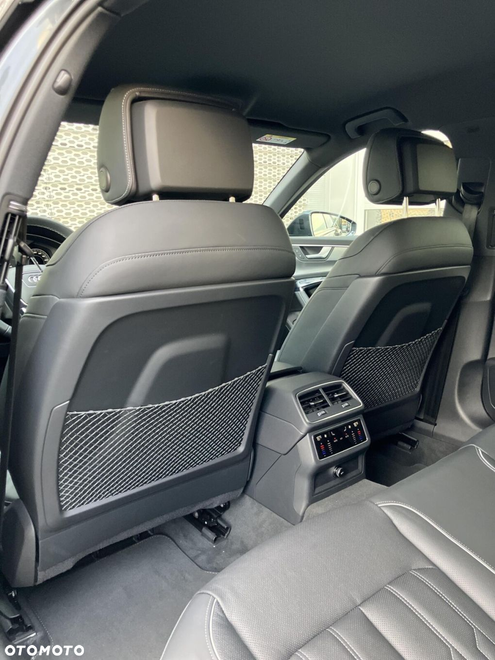 Audi A6 Allroad - 15