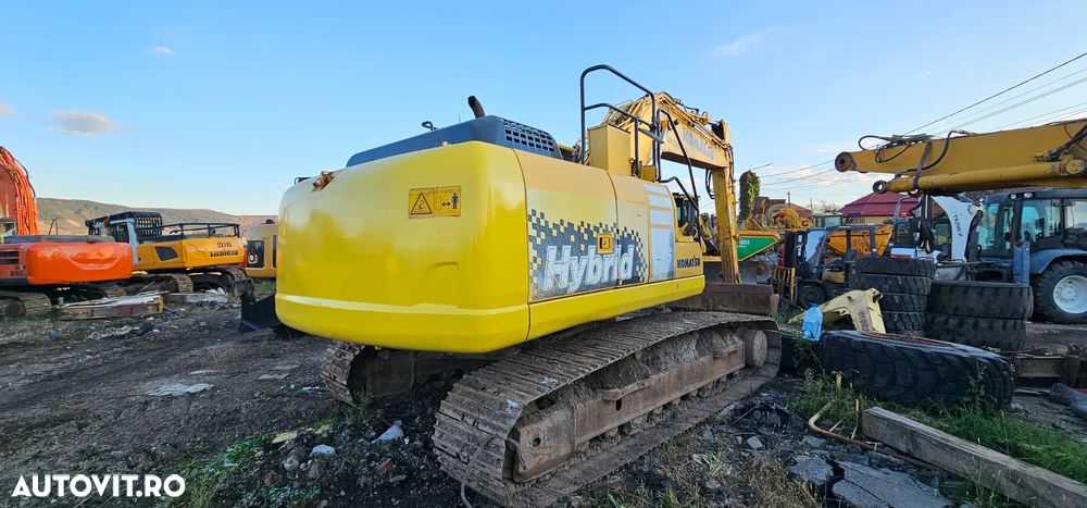 Komatsu HB 215 LC Hybrid Excavator pe senile - 3