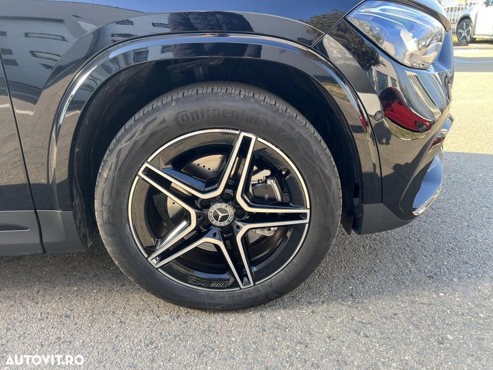 Mercedes-Benz GLA 250 e - 10