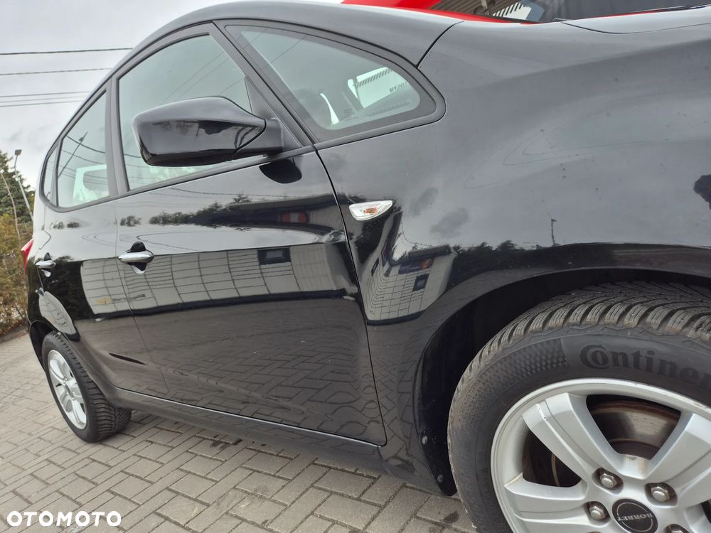 Hyundai ix20 1.6 CRDi blue Passion - 21