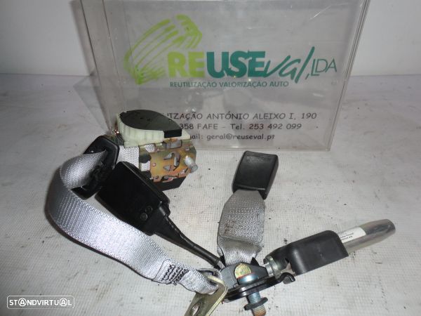 Cinto Segurança Tr Dto Mercedes-Benz C-Class (W203) - 1