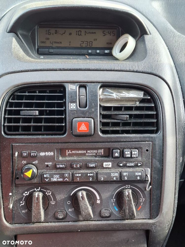 Mitsubishi Carisma 1.9 DID MP Comfort - 10