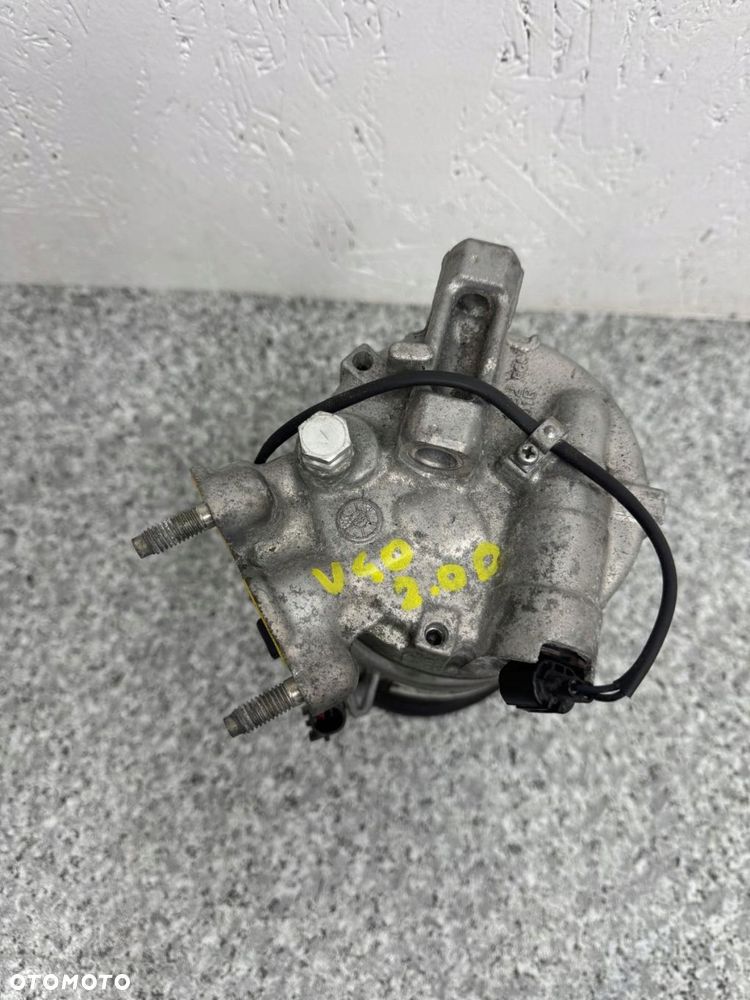 sprężarka kompresor klimatyzacji volvo v40 ii 2012-2018r 31348965 2.0 d - 6