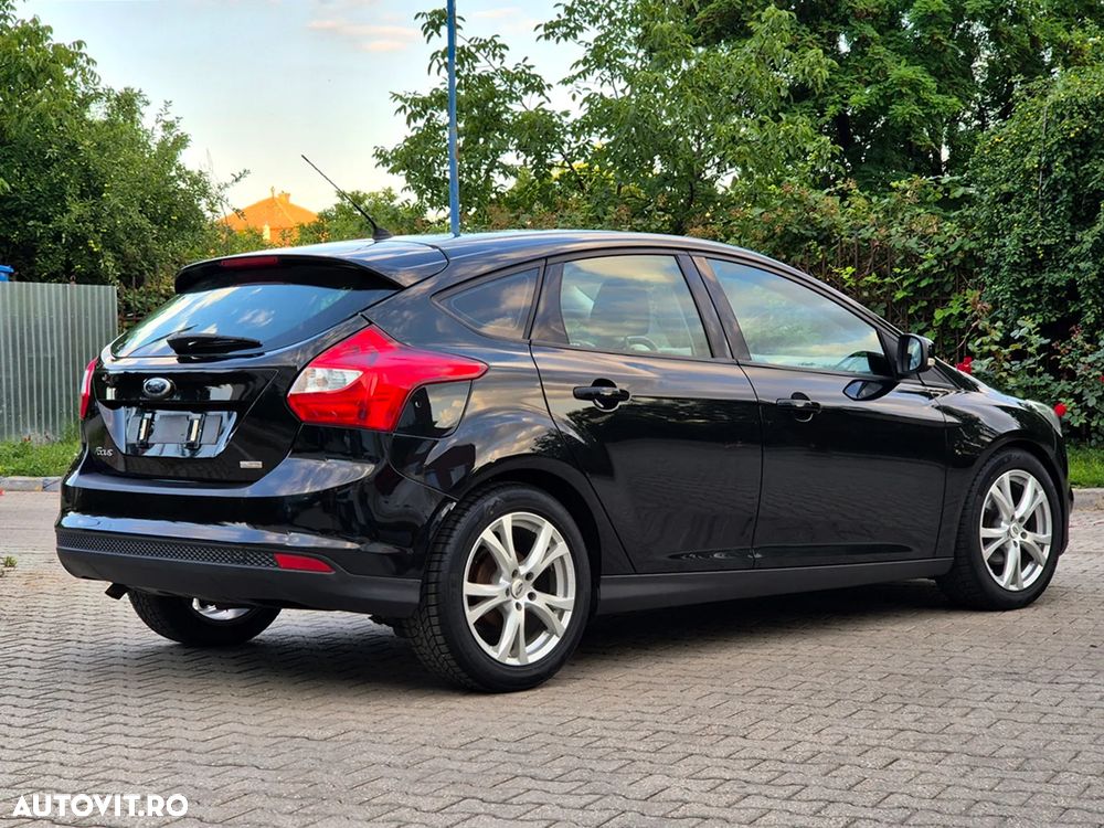 Ford Focus - 3