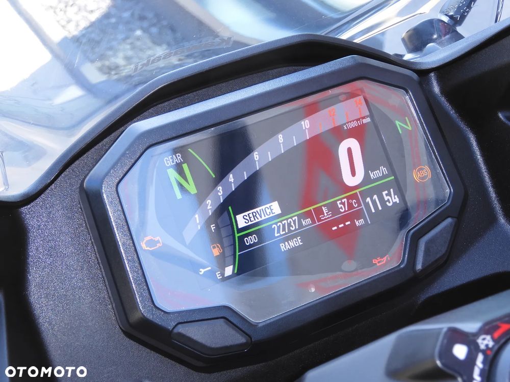 Kawasaki Ninja 500 - 26