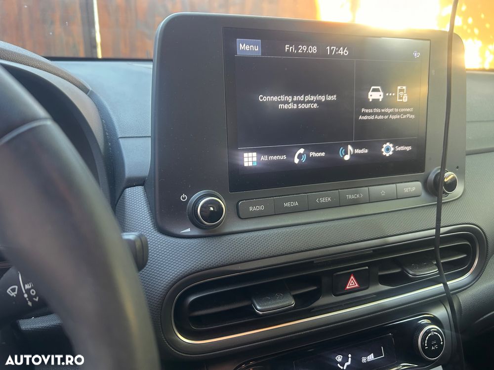 Hyundai KONA 1.0 T-GDI 120 CP 6MT 2WD Highway - 20