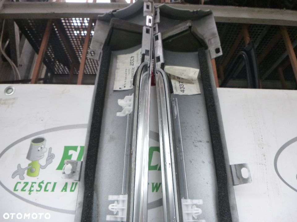 Audi A8  LONG Listwa Nakładka Progowa 4H4853855B 4H4853856B - 9