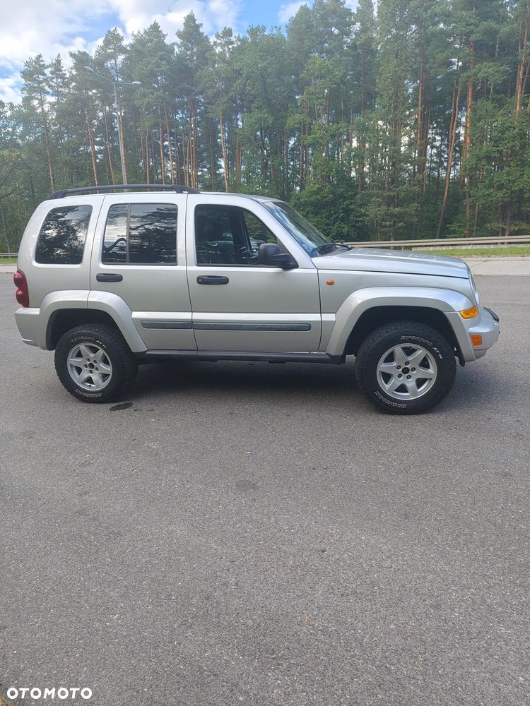 Jeep Cherokee 2.8 CRD Renegade - 6