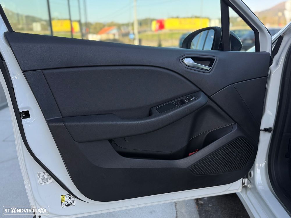 Renault Clio BLUE dCi 100 INTENS - 19