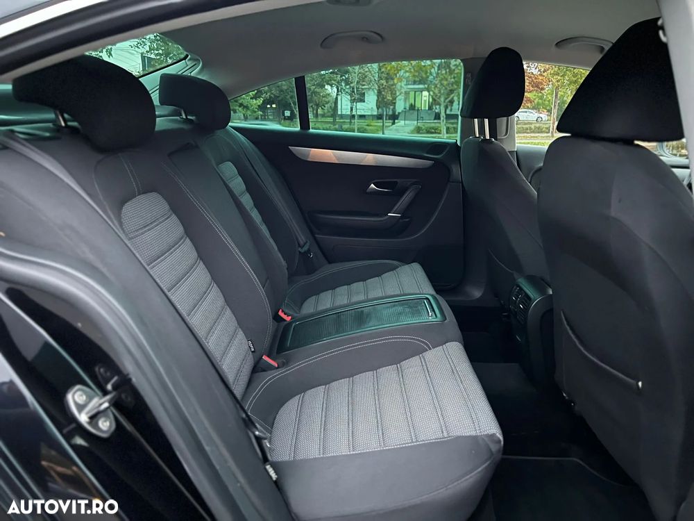 Volkswagen Passat CC 2.0 Blue TDI - 17